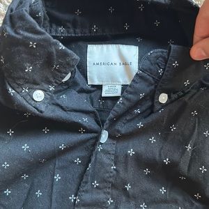 American Eagle Button up Shirt